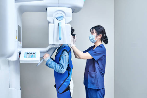 Best Same-Day Emergency Dental Services in Csar Chvez, TX
